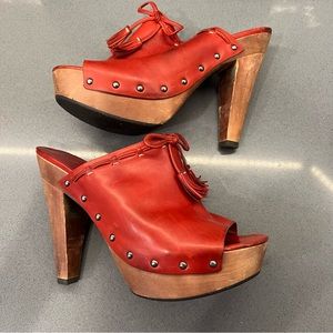 VIA SPIGA ~Allston Wood Platform Leather
Heels
Size: 10 Via Spiga
Used